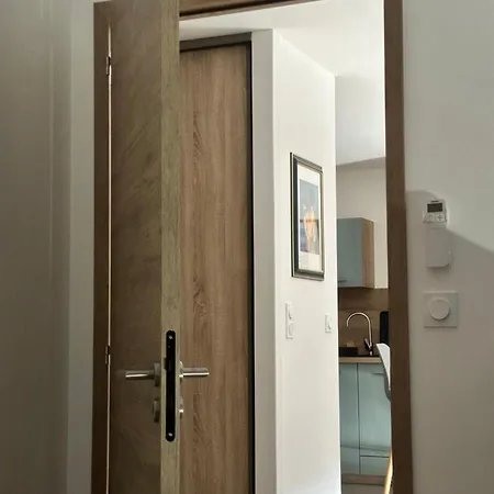 Appartement 2-4 Pers Vue Proche Port *